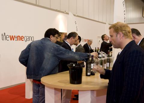 the winegang.com&amp;#039;s Top 100 stand © Charmaine Grieger